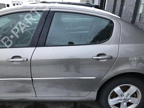 Dør venstre bagtil PEUGEOT 407 (6D_) 1.8 16V (6D6FYC) (125 hp) 31791102