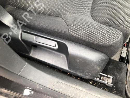 Right front seat VW PASSAT B6 Variant (3C5) 2.0 BlueTDI | BP35966248C16  - Image 6