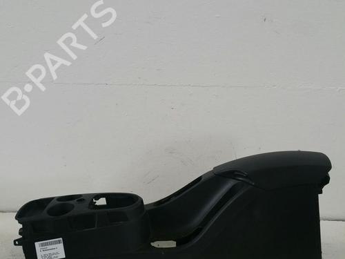 Armlehne für SEAT ALTEA (5P1) 1.6 (102 hp) 31779669