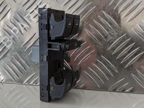 Left front window switch SEAT IBIZA IV ST (6J8, 6P8) 1.2 TSI | BP31783415I27 