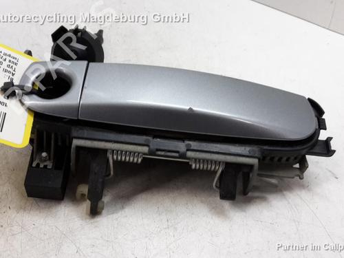 Venstre foran utvendig håndtak AUDI A4 B6 (8E2) 2.0 (130 hp) 31778716