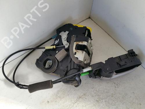 Venstre fortil lås SUZUKI GRAND VITARA II (JT, TE, TD) 1.9 DDiS All-wheel Drive (JT419, TD44, JB419WD, JB419XD,... (129 hp) 31780759