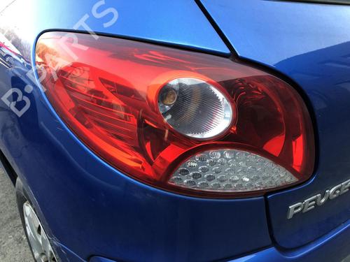 Used Left taillight Left taillight PEUGEOT 206+ (2L_, 2M_) 1.1 (60 hp) 33411116 33411116