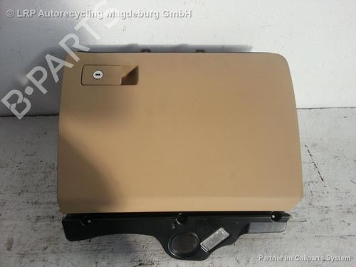 Used Glove box VW PASSAT B6 (3C2) 2.0 TDI 16V (140 hp) 31779186