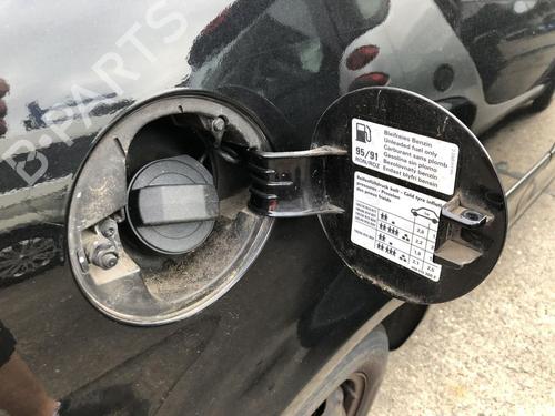 Used Fuel flap Fuel flap 36815668 36815668