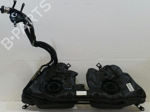 Used Fuel tank MERCEDES-BENZ C-CLASS (W203) C 220 CDI (203.006, 203.008) (143 hp) 31779972