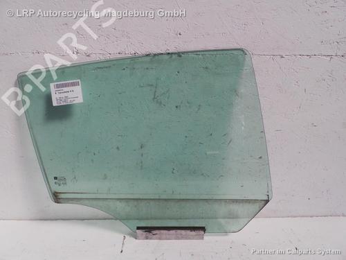 Vetro posteriore destro OPEL ASTRA H (A04) 1.6 (L48) (105 hp) 31777339