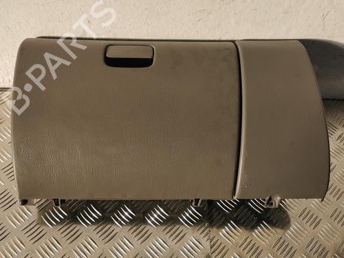 Handskerum SUBARU FORESTER (SF_) 2.0 AWD (SF5) (125 hp) 31782463