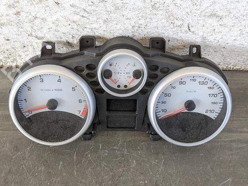 Used Instrument cluster PEUGEOT 206+ (2L_, 2M_) 1.4 i (2LKFWA, 2MKFWA) (75 hp) 31784399