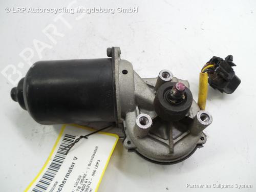 Motor limpa vidros frontal HYUNDAI GETZ (TB) 1.3 i (82 hp) 31777166