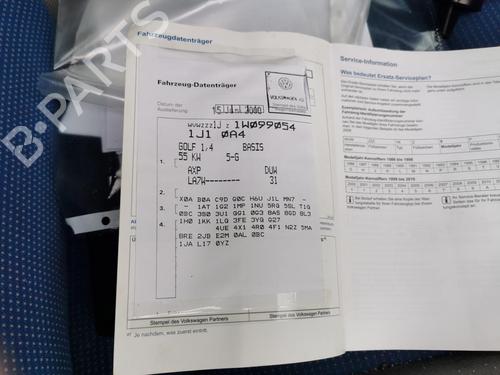 Brukte deler til VW GOLF IV (1J1) 1.4 16V (75 hp) 4420972