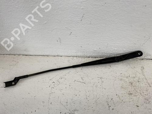 Used Front windshield wiper arm VW PASSAT B6 Variant (3C5) 3.6 R36 4motion (300 hp) 31781644
