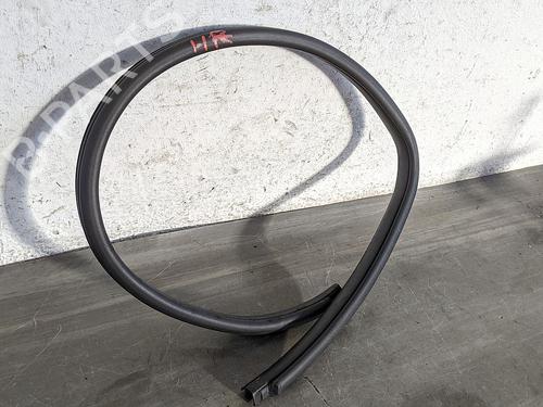 BP31783755O1 main image