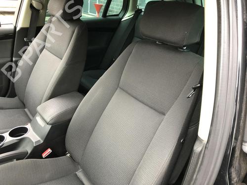 Siège avant gauche CADILLAC BLS Wagon 1.9 D (150 hp) 31958758