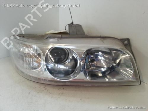Used Right headlight NISSAN PRIMERA Hatchback (P11) 1.8 16V (114 hp) 31778085