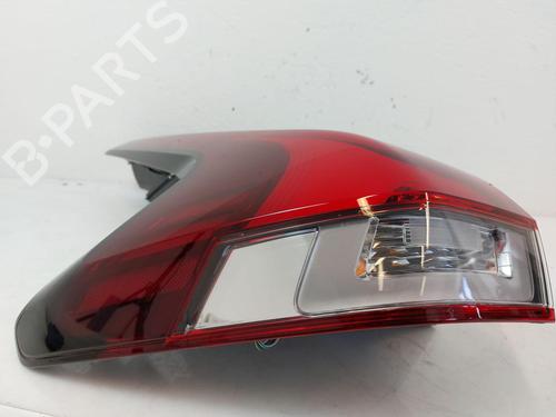 Rückleuchte Links für MITSUBISHI ECLIPSE CROSS (GK_, GL_) Plug-in Hybrid 4WD (GL3W) (188 hp) 31788948