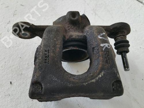 Used Right front brake caliper BMW 1 (E81) 116 i (122 hp) 31780453