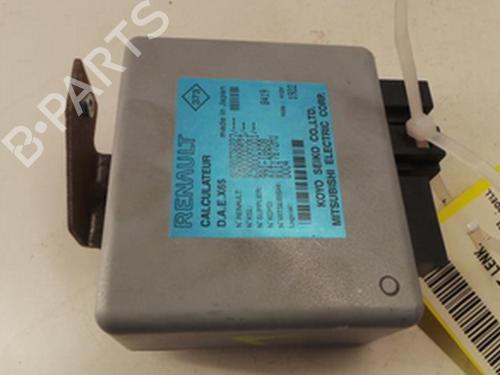 Used Electronic module Electronic module RENAULT CLIO II (BB_, CB_) 1.2 16V (BB05, BB0W, BB11, BB27, BB2T, BB2U, BB2V, CB05,... (75 hp) 33438500 33438500