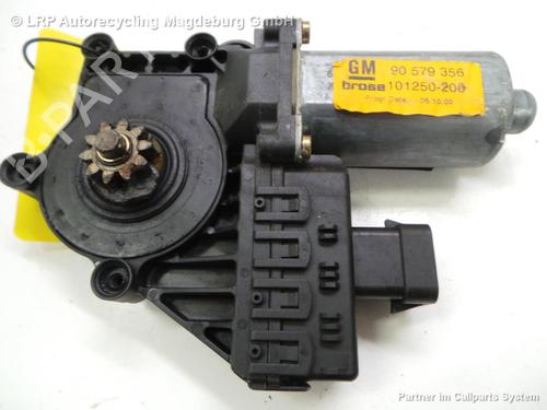 Used Right front window motor OPEL ZAFIRA A MPV (T98) 2.0 DTI 16V (F75) (101 hp) 31776923