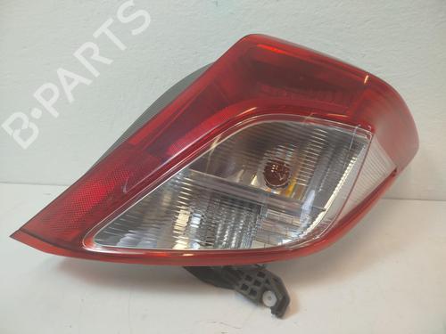 right-taillight-toyota-yaris-_p13_-2010-2011-2012-2013-2014-2015-2016-2017-2018-2019-2020-31791681 main image