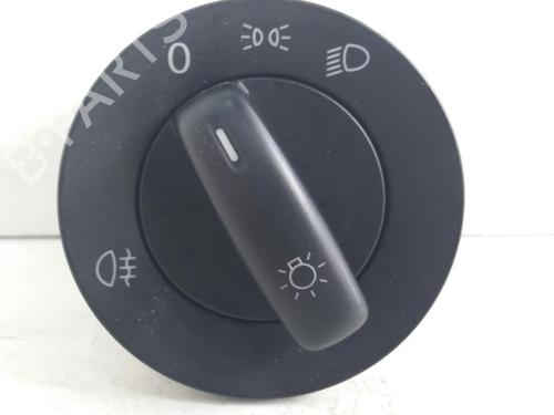 Lichtschalter für VW JETTA III (1K2) 1.9 TDI (105 hp) 31779880