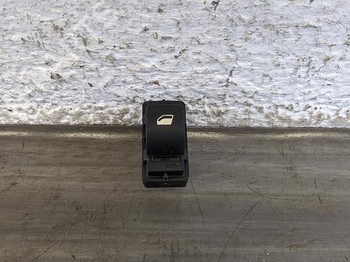 Outra PEUGEOT 308 SW I (4E_, 4H_) 1.6 16V (120 hp) 31783479