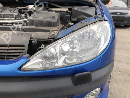 Used Left headlight Left headlight PEUGEOT 206 CC (2D) 1.6 16V (2DNFUF, 2DNFUR) (109 hp) 33411175 33411175