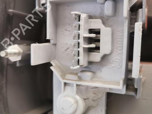 Right taillight NISSAN PRIMERA Hatchback (P11) 1.8 16V | BP32373871C35