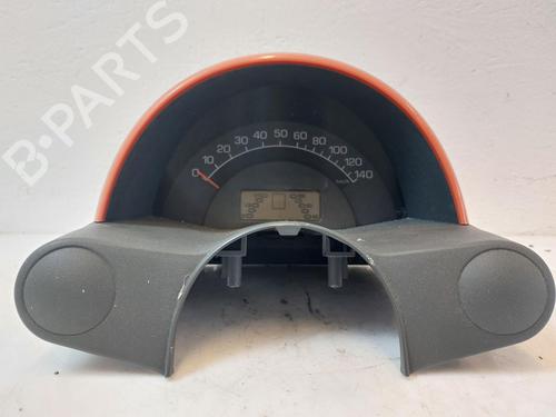 instrument-cluster-smart-cabrio-450-2000-2001-2002-2003-2004-31789705 main image