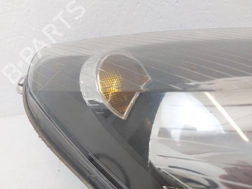 Lyskaster høyre OPEL ASTRA H Estate (A04) 1.9 CDTI 16V (L35) (120 hp) 31789224