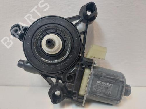 Used Right front window motor VW GOLF VIII Variant (CG5, DB5) 1.0 TSI (110 hp) 31791433