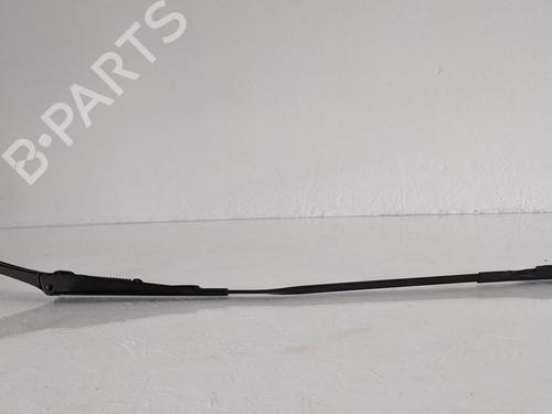 Used Front windshield wiper arm AUDI A5 Sportback (F5A, F5F) 2.0 TDI quattro (190 hp) 31786572