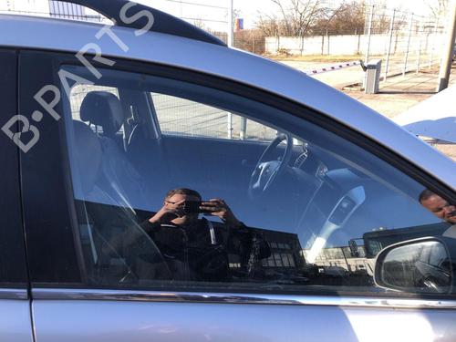 Deurruit rechts voor CHEVROLET CAPTIVA (C100, C140) 2.0 D 4WD (150 hp) 32766227