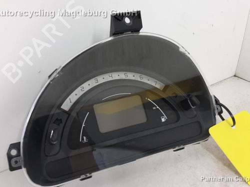Kombiinstrument CITROËN C2 (JM_) 1.1 (60 hp) 31779117