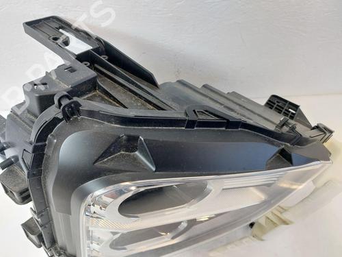 Right headlight MITSUBISHI ECLIPSE CROSS (GK_, GL_) Plug-in Hybrid 4WD (GL3W) | BP31789073C29 