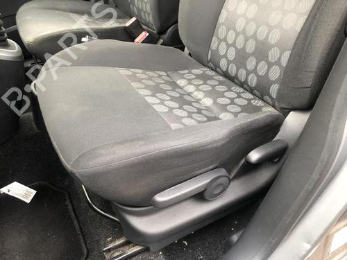 Sæde venstre fortil SUZUKI SPLASH (EX) 1.0 (A5B310) | BP31958889C15 