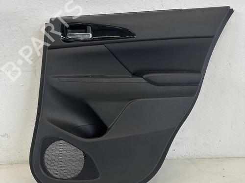 otra-mitsubishi-eclipse-cross-gk_-gl_-2017-31788639 main image