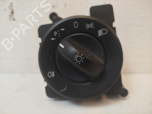Used Headlight switch VW CRAFTER 30-50 Van (2E_) 2.0 TDI (136 hp) 31863286