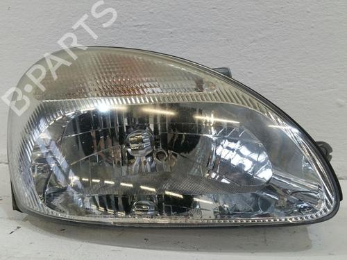 Optica direita DAEWOO NUBIRA Saloon (J100) 1.6 16V (103 hp) 31780095