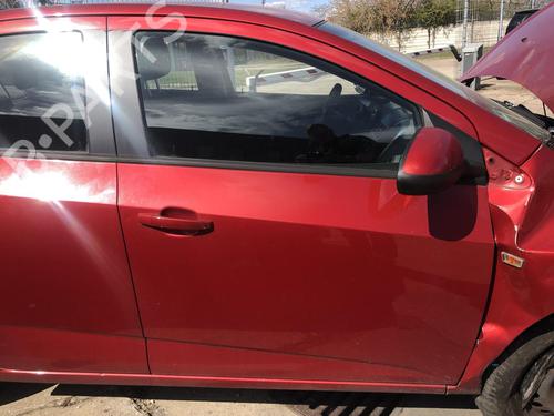 Used Right front door CHEVROLET AVEO Saloon (T300) 1.2 (86 hp) 31959022