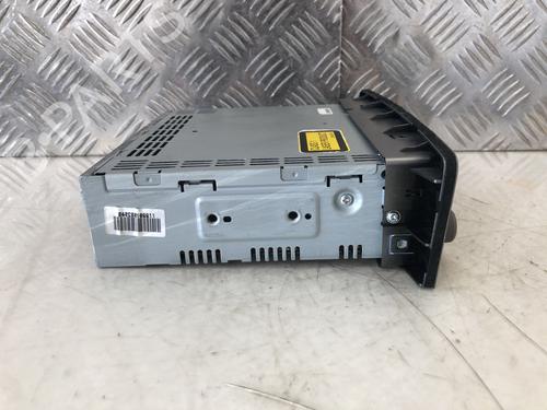 Radio HONDA CIVIC VII Hatchback (EU, EP, EV) 1.6 i (EP2, EU8, EU6) | BP31786175E6 