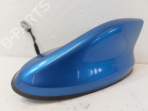 Antenne/Halterung für NISSAN QASHQAI II (J11, J11_) 1.2 DIG-T (115 hp) 31789907