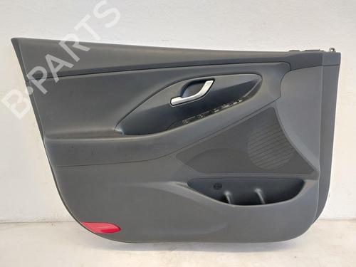 Forra frente esquerda HYUNDAI i30 FASTBACK (PDE, PDEN) 1.0 T-GDI hybrid 48V (120 hp) 31790847