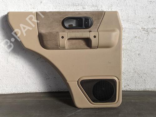 Venstre bakpanel LAND ROVER DISCOVERY II (L318) 2.5 Td5 4x4 (139 hp) 31780145