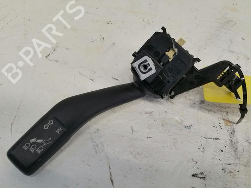 Comutador piscas / escovas VW GOLF V Variant (1K5) 1.9 TDI (105 hp) 31781152