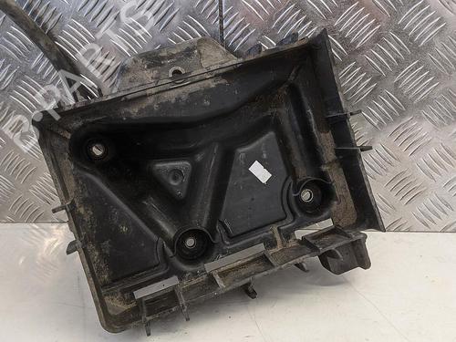 Autre VW POLO IV (9N_, 9A_) 1.4 16V (75 hp) 31784776