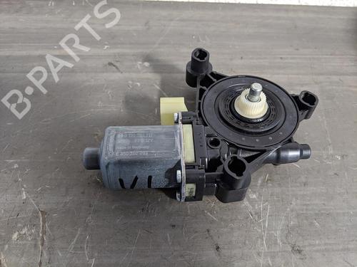 Used Left front window motor SKODA OCTAVIA III Combi (5E5, 5E6) 1.6 TDI (110 hp) 31782150