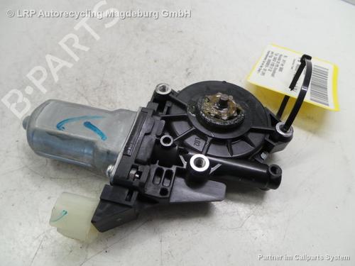 Motore alzacristalli anteriore sinistro HYUNDAI i20 I (PB, PBT) 1.2 (78 hp) 31777876