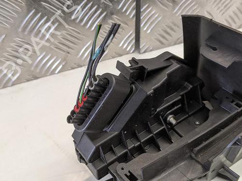 Front left lock FORD FOCUS III Turnier 2.0 TDCi | BP31784707C98