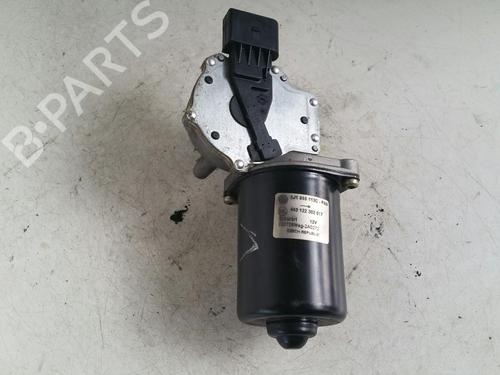 Used Front wiper motor SKODA OCTAVIA I (1U2) 1.6 (102 hp) 31779787